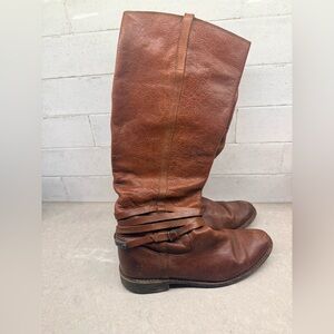 Frye Rich Brown Leather Boots. Women’s.  Size 7.